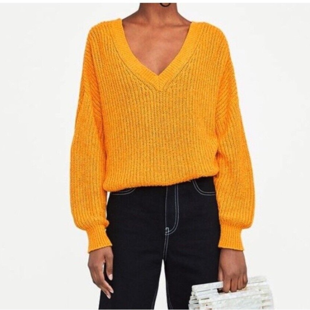 Zara Mustard Yellow v-neck sweater